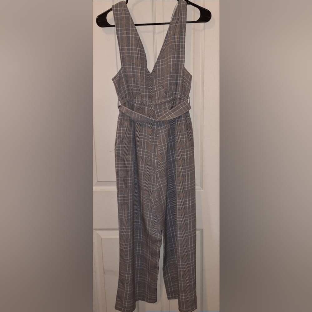 Girls Black and White Checkered Pant Suit Large